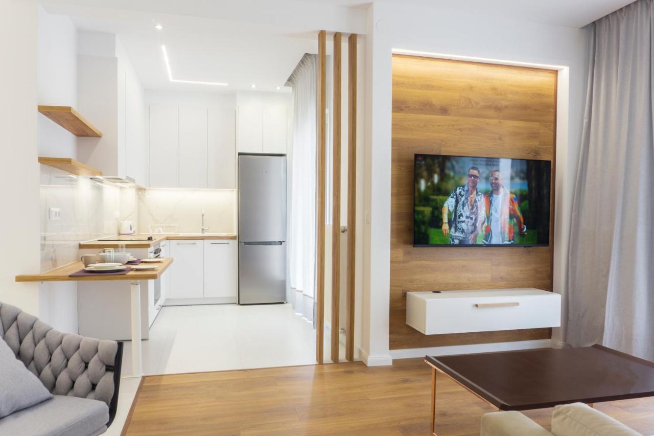 New Modern Style Home Next To The Train Station Thessaloniki Exterior foto